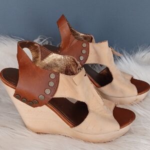 Cynthia Vincent wedges